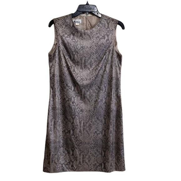 Patra Two-Piece Dress and Jacket Snake Print 
Shoulder Pads In Jacket Size 10 - Picture 4 of 14